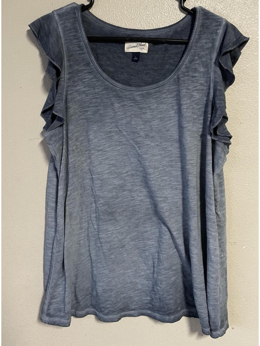 universal thread large Short Sleeve Grey Distressed Soft Texture